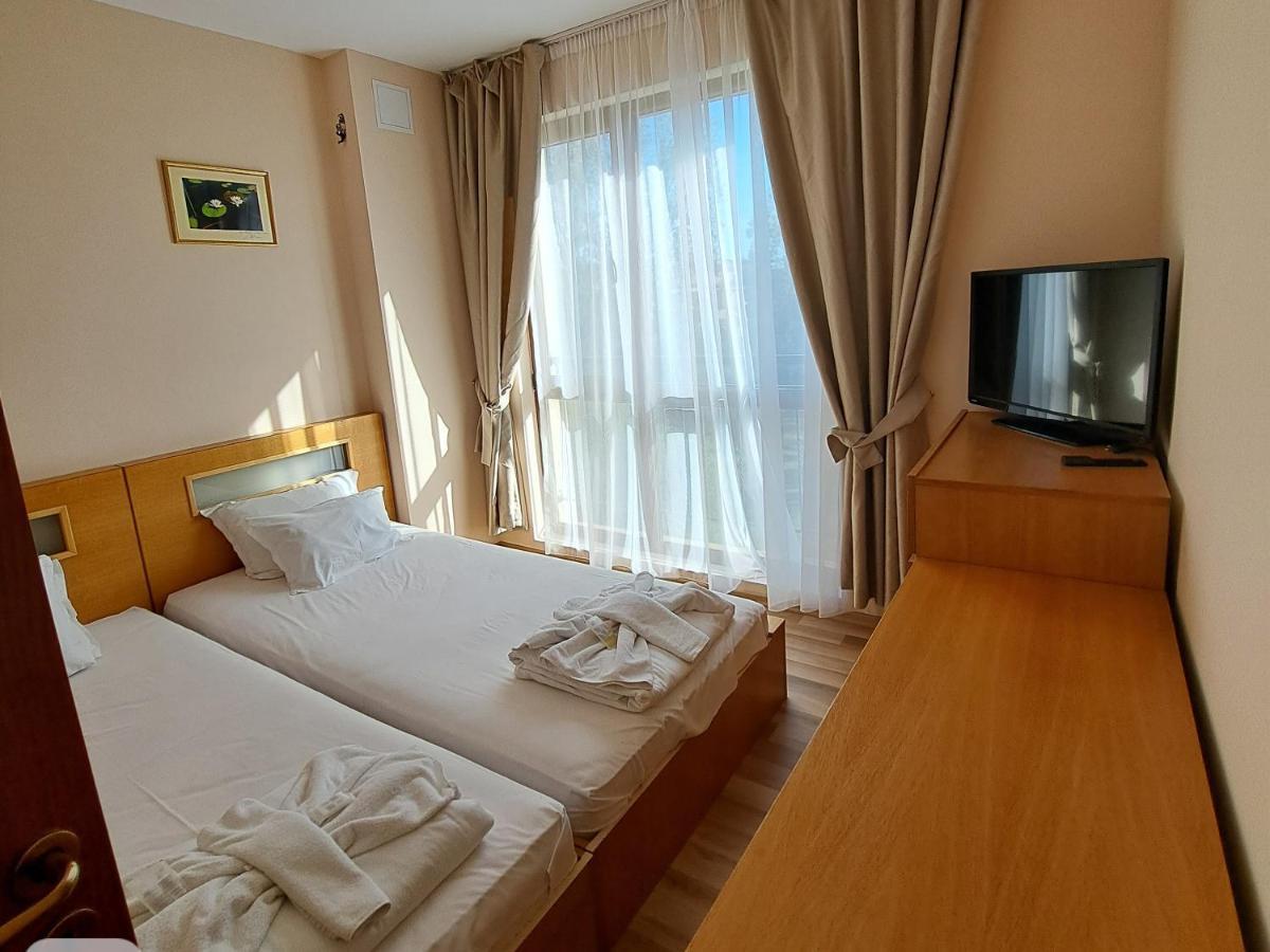 Hotel Seasons 3 Sunny Beach Eksteriør billede