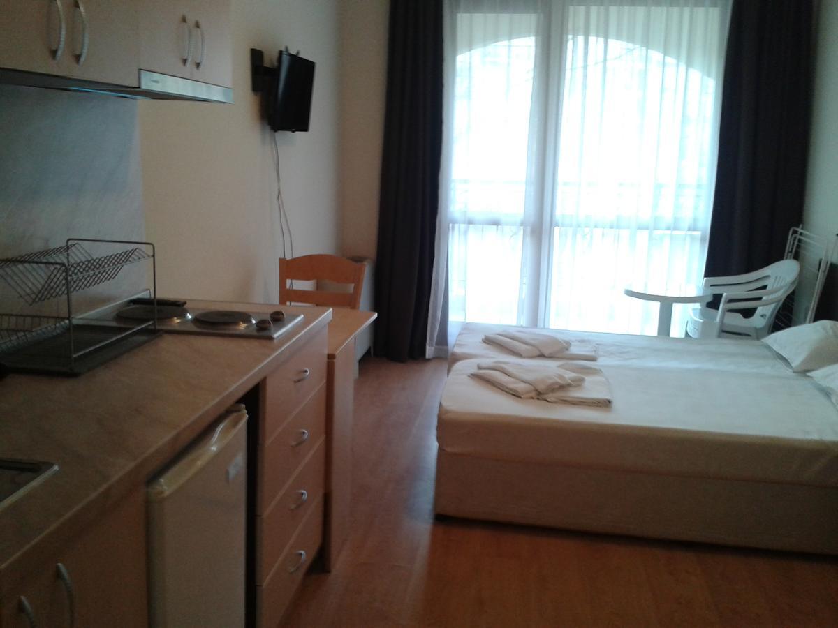 Hotel Seasons 3 Sunny Beach Eksteriør billede