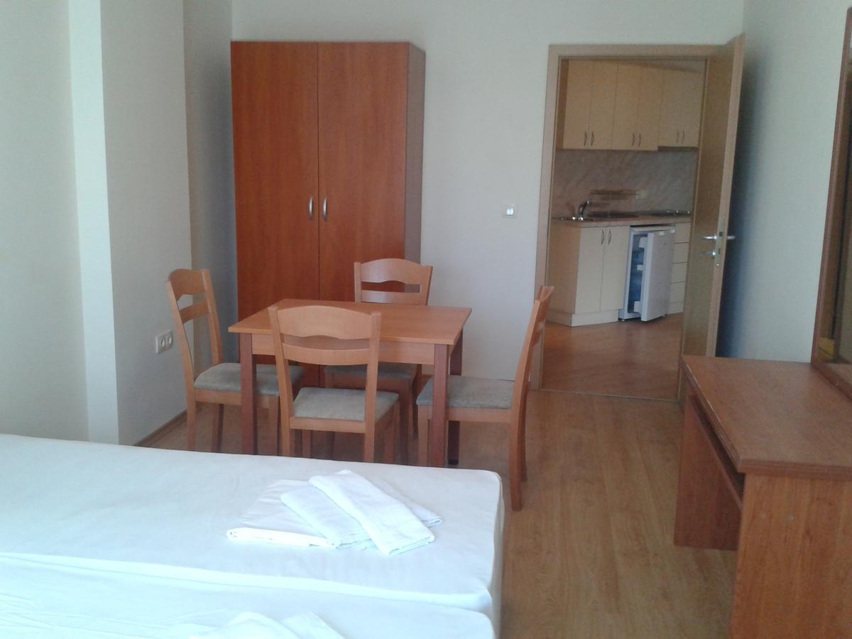 Hotel Seasons 3 Sunny Beach Eksteriør billede